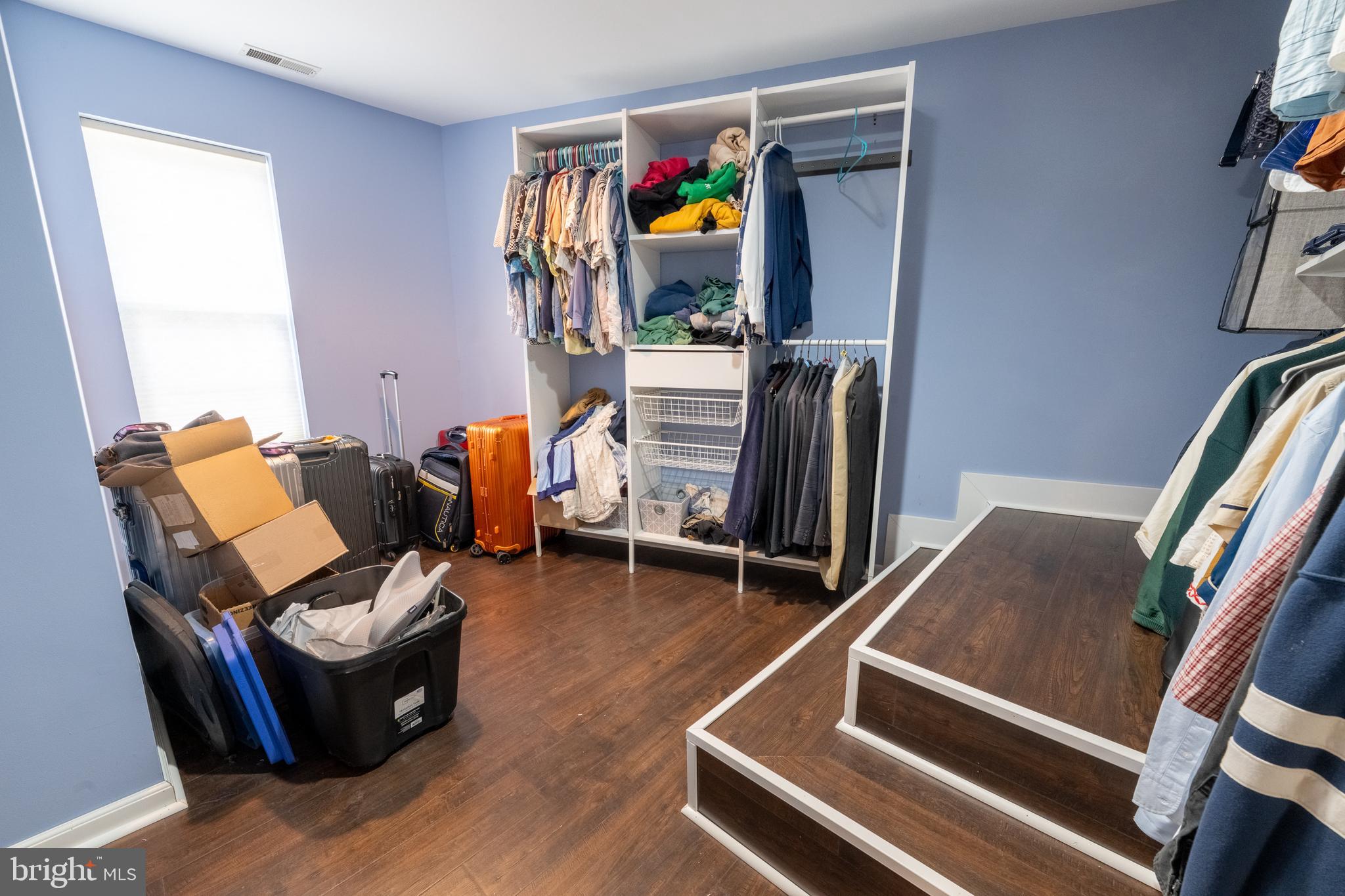 SPRING MILL - Residential