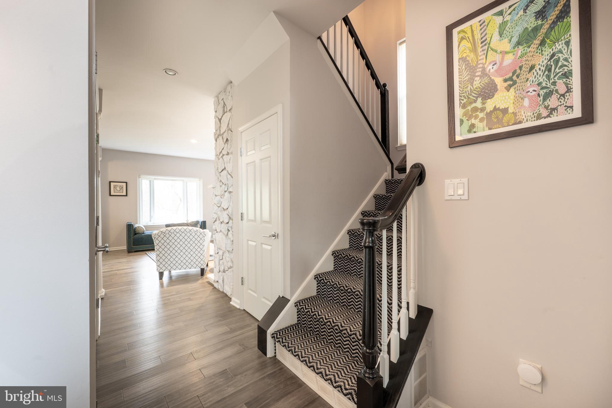 SPRING MILL - Residential