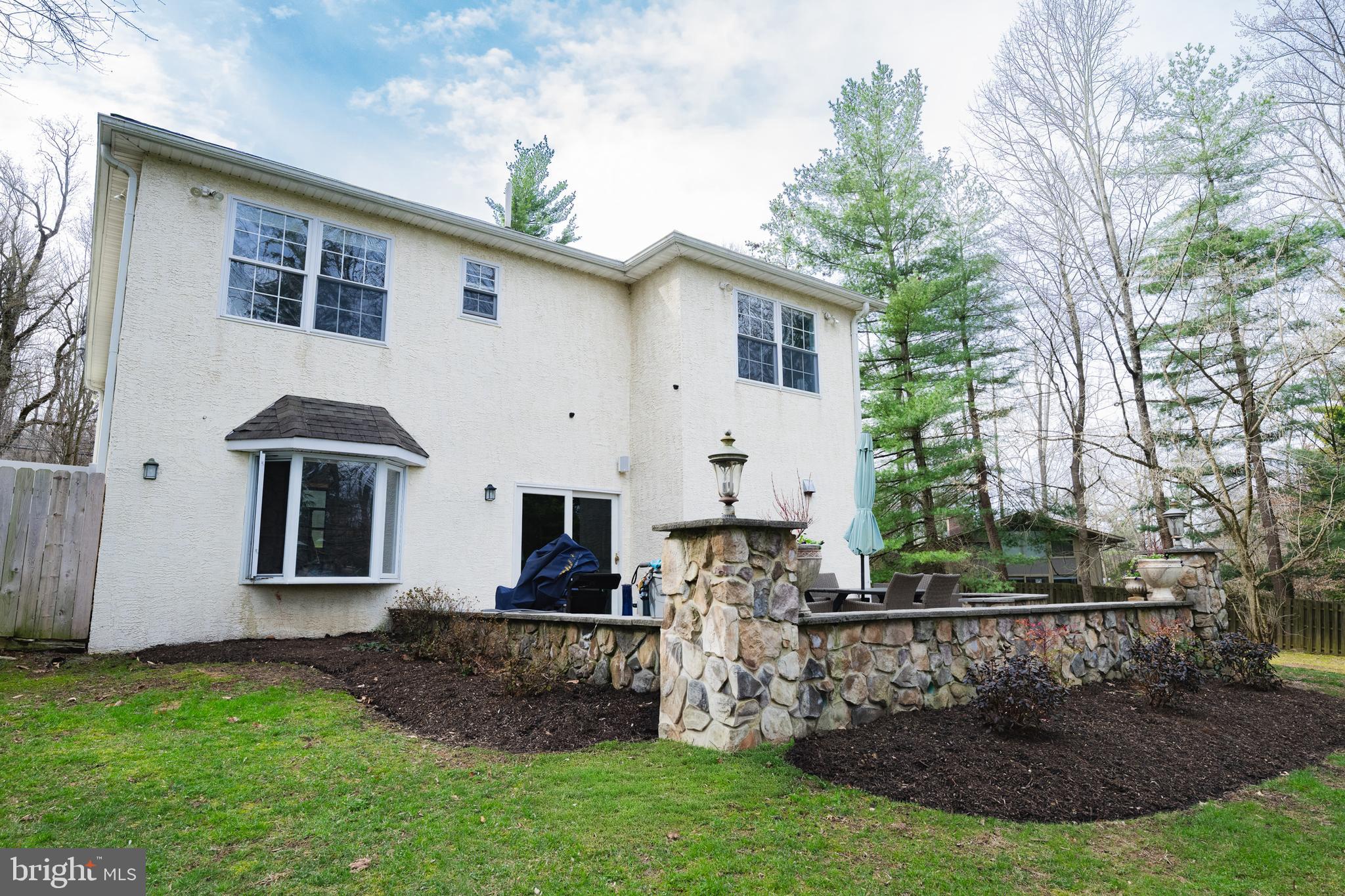 SPRING MILL - Residential