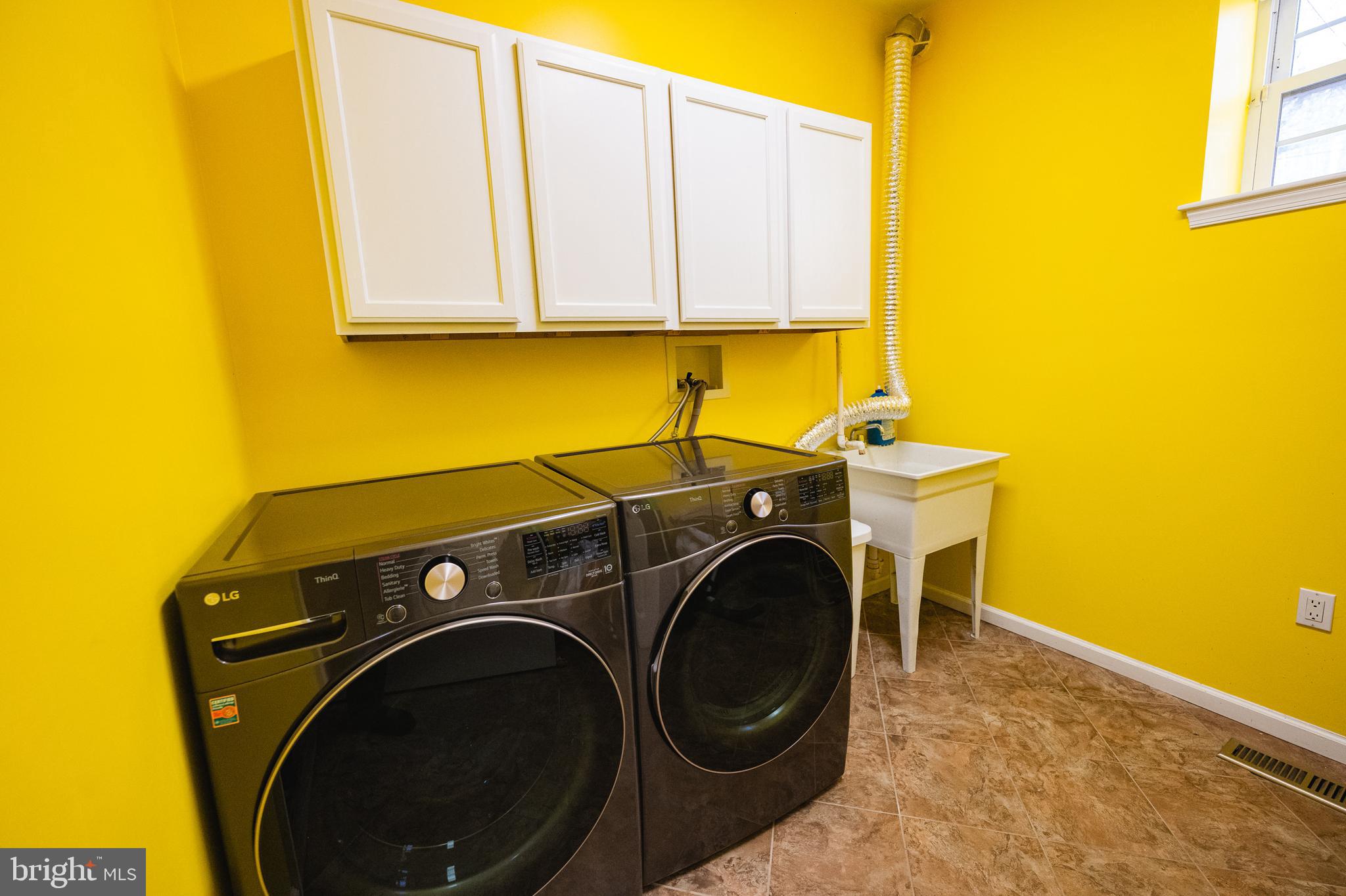 SPRING MILL - Residential