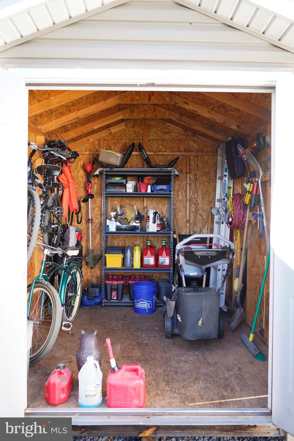 ELIZABETH STATION - Residential