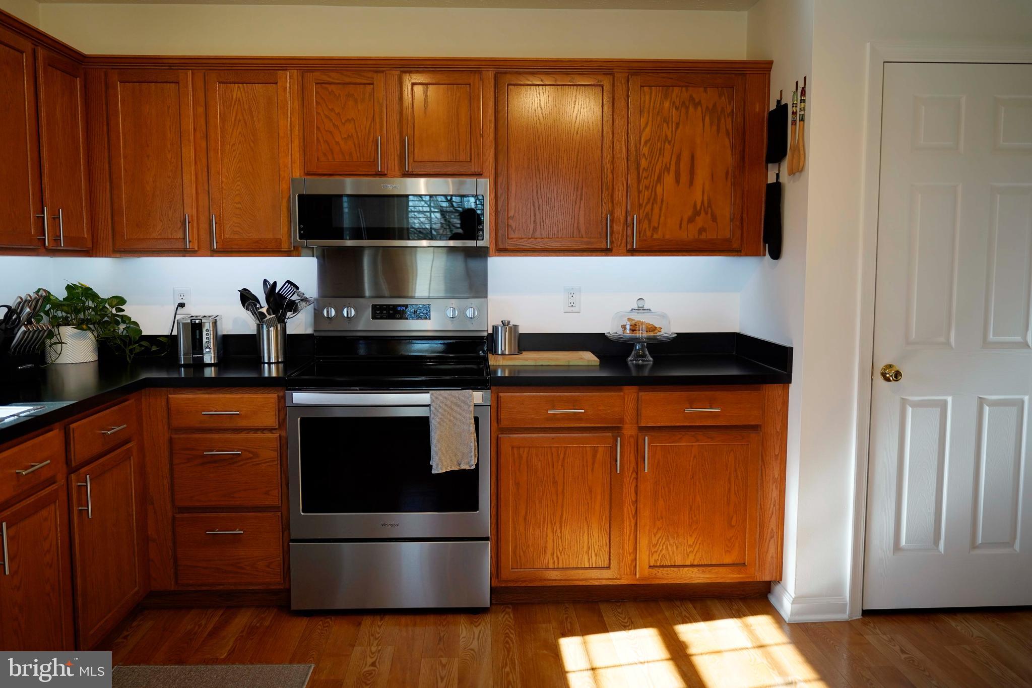 ELIZABETH STATION - Residential