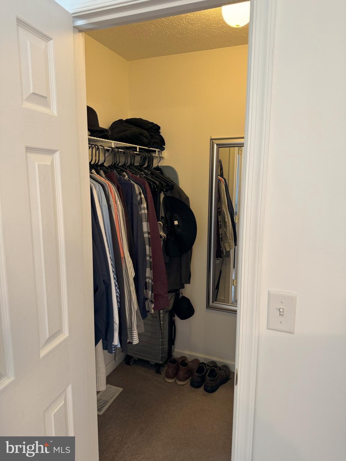 ELIZABETH STATION - Residential