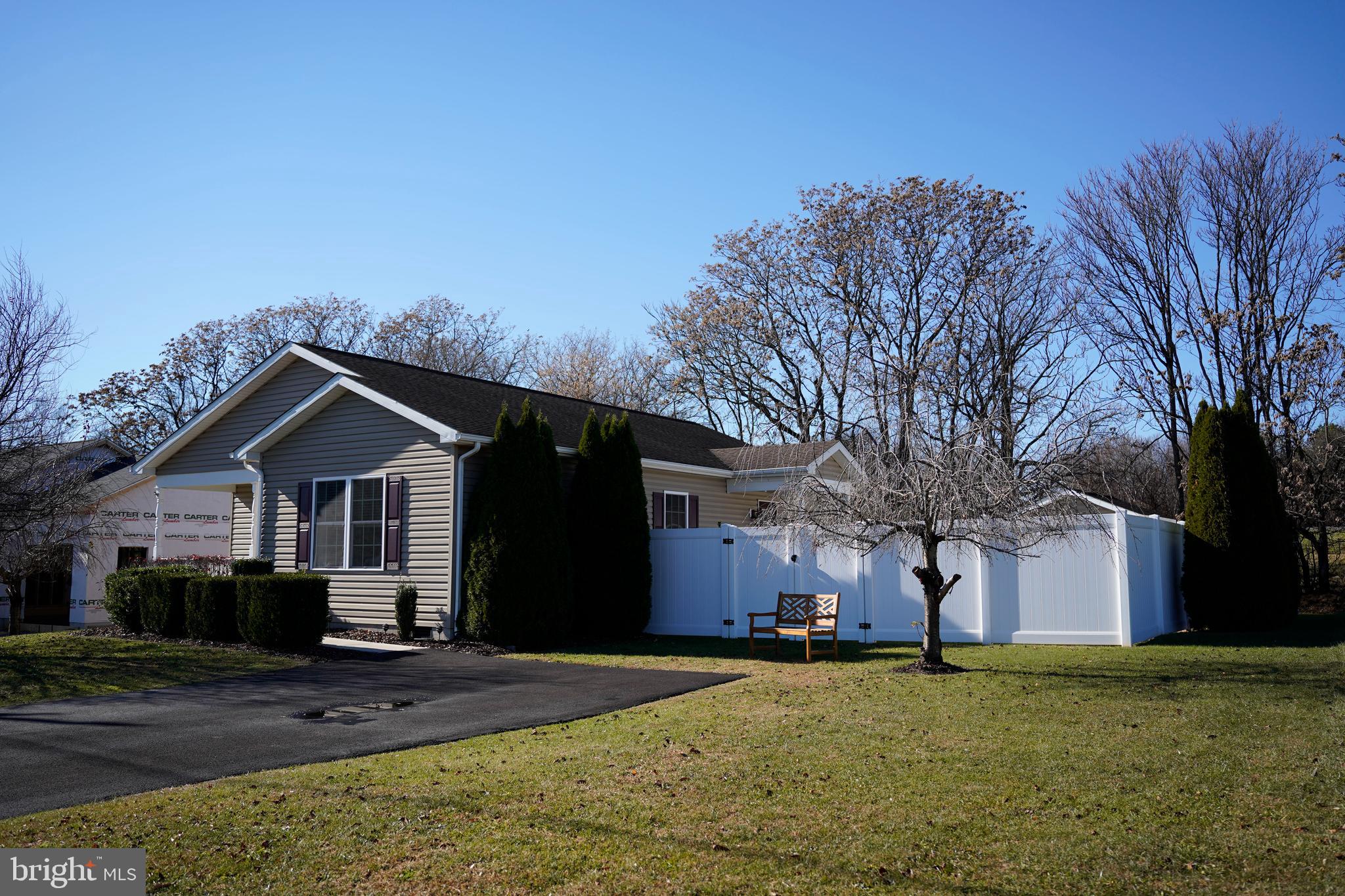 ELIZABETH STATION - Residential