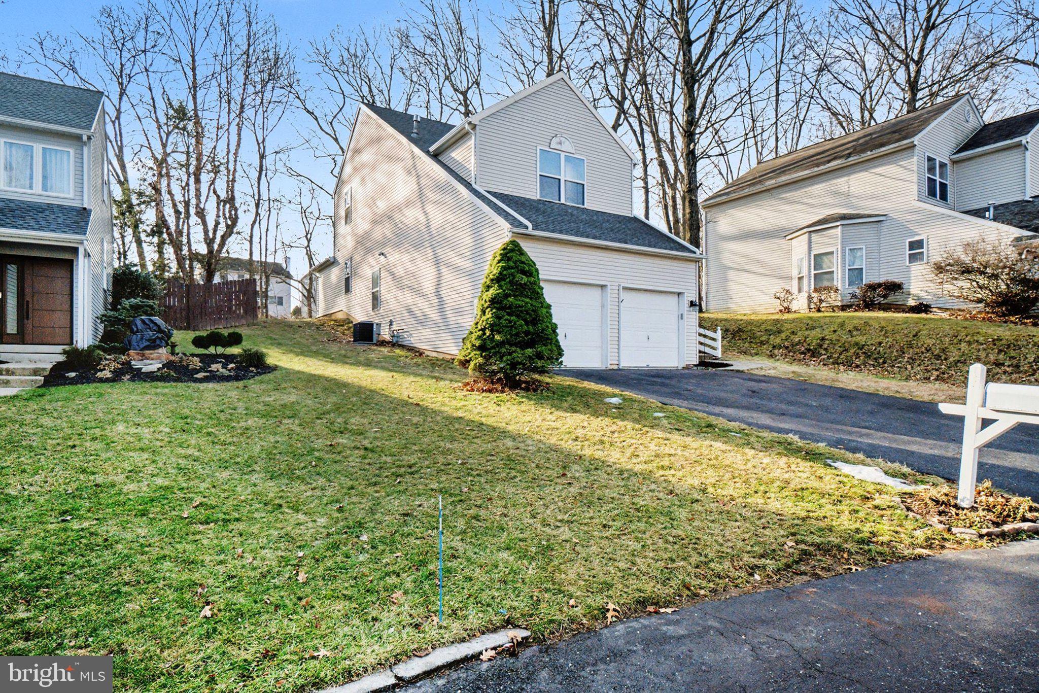 6117 SUMMIT POINTE DRIVE