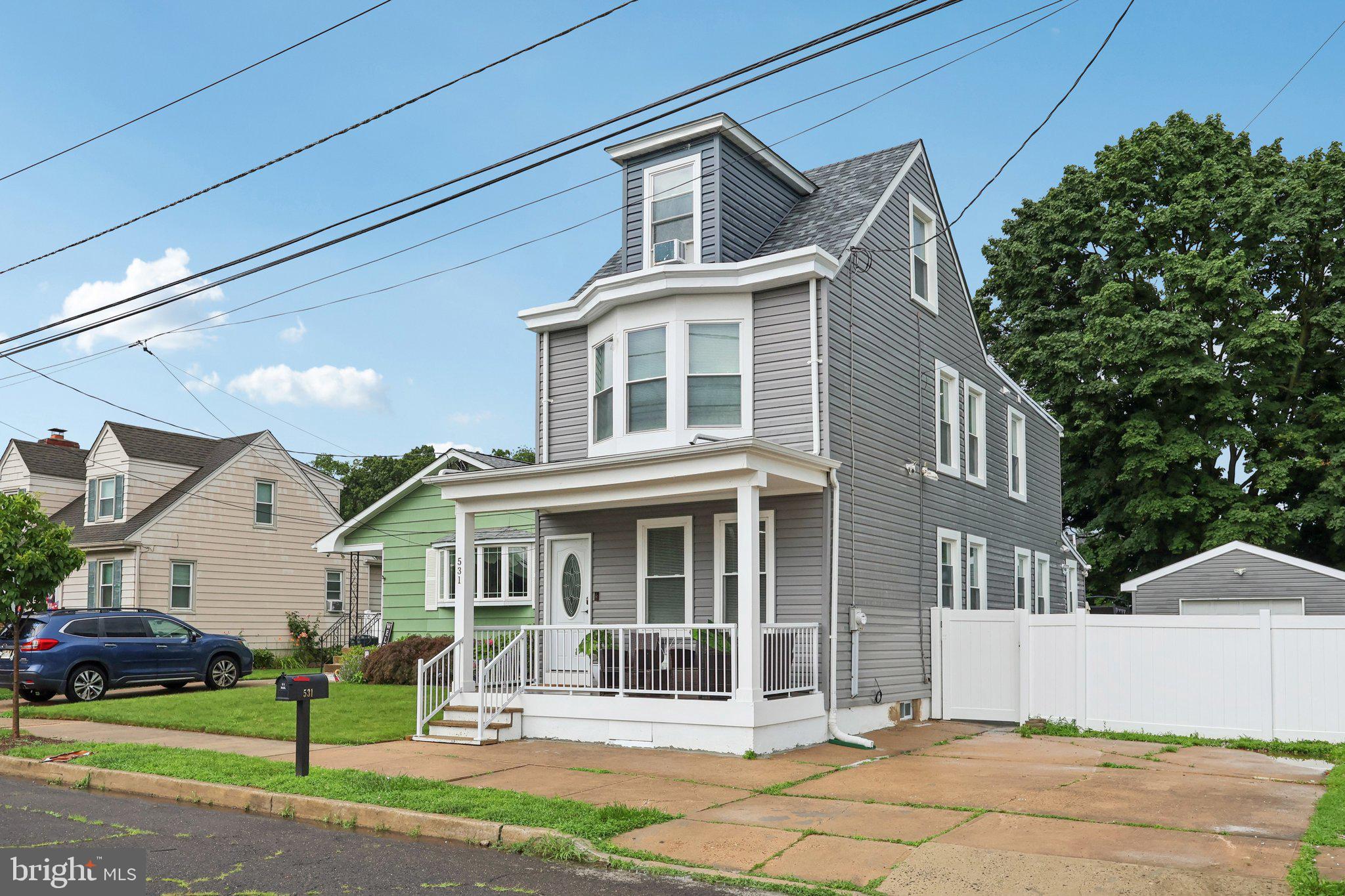 531 REDFERN STREET