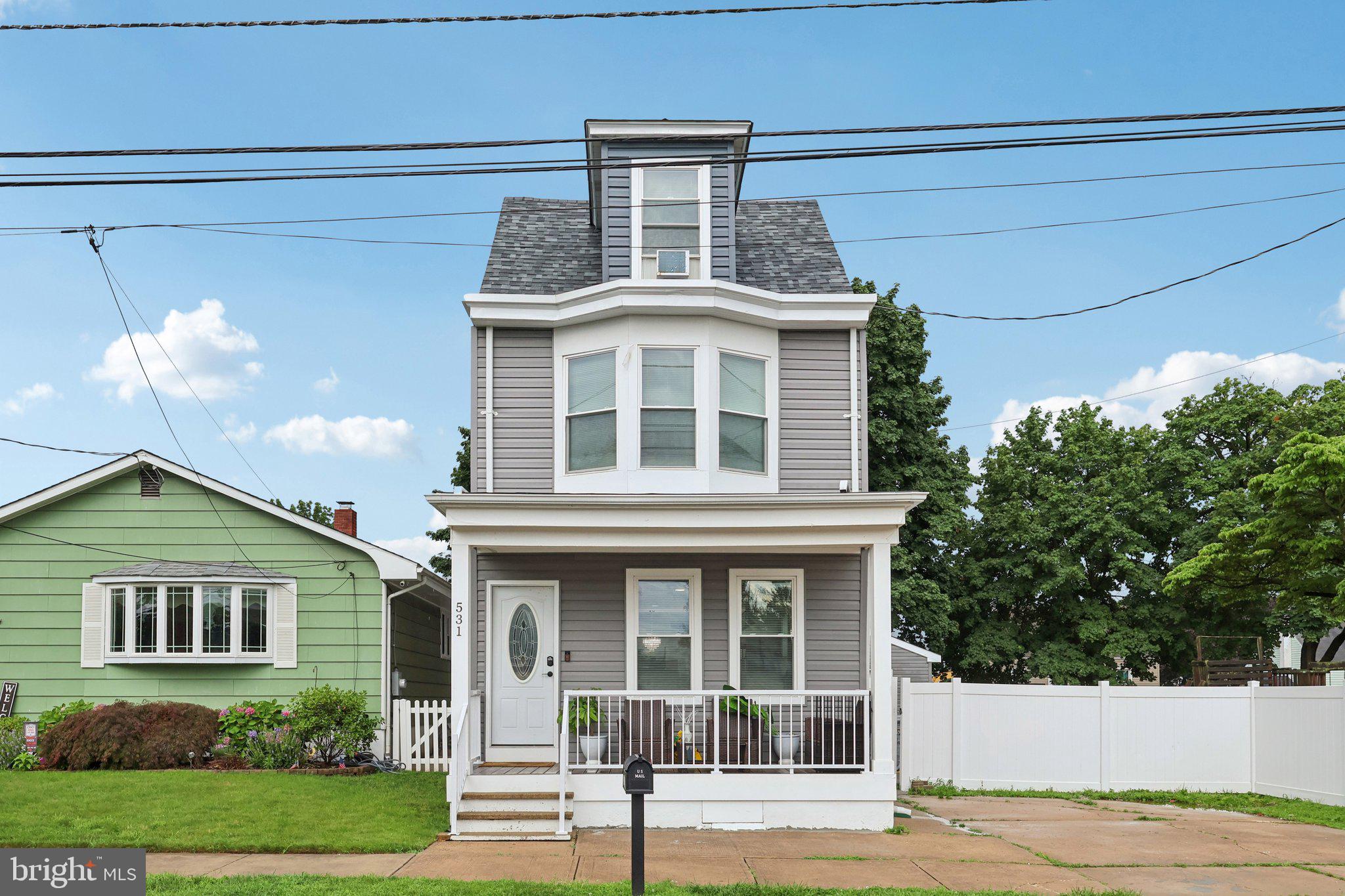 531 REDFERN STREET