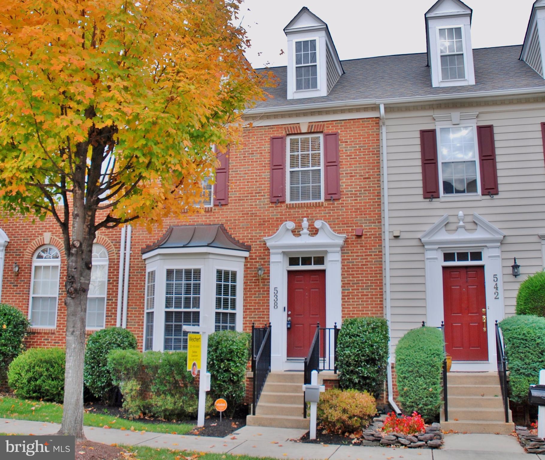 LAKELANDS - Residential