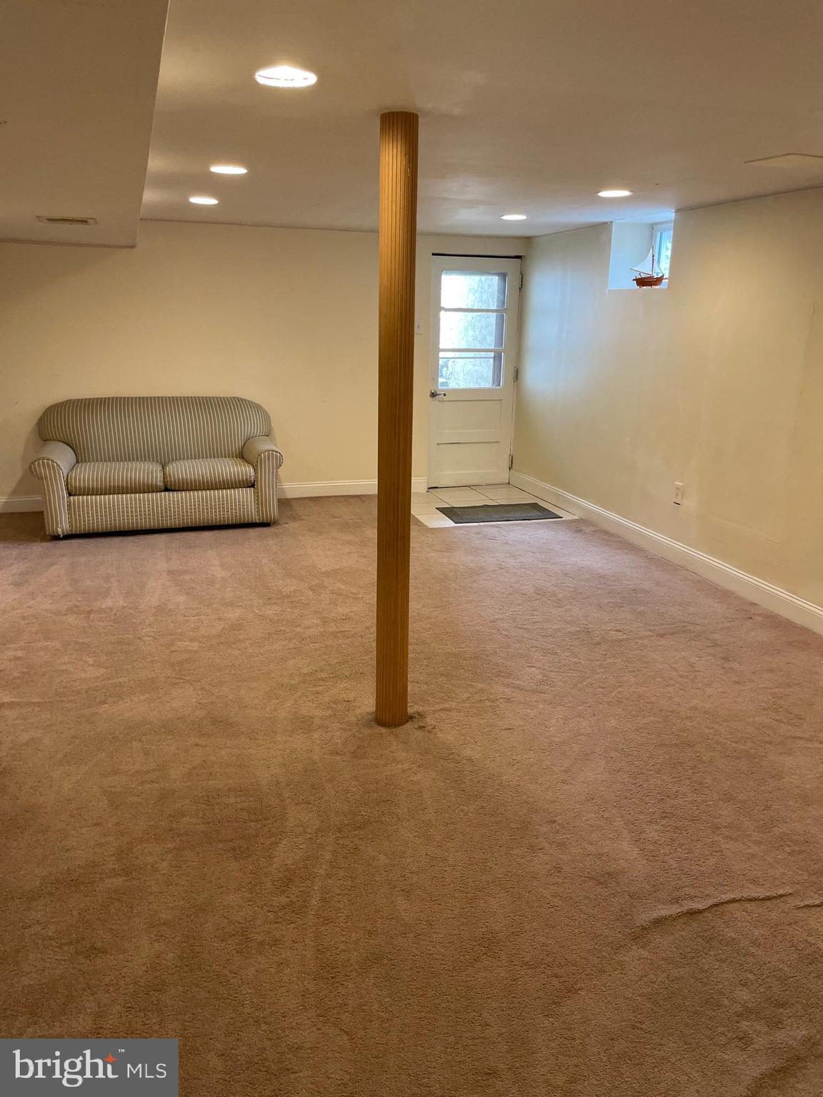 BEECHWOOD - Residential Lease