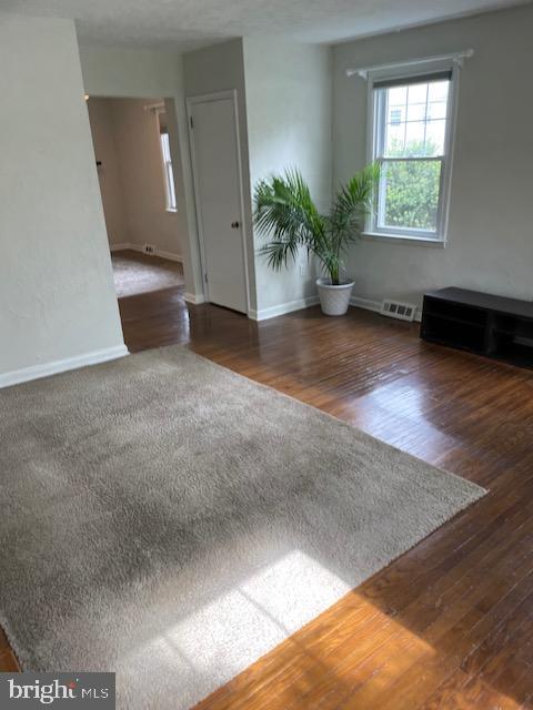 BEECHWOOD - Residential Lease