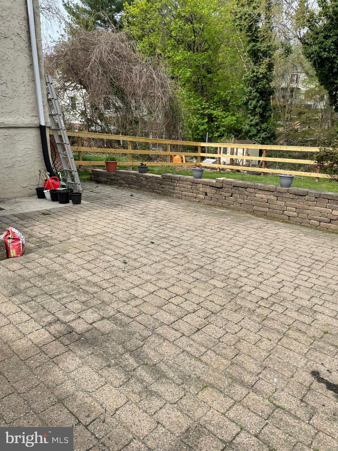 BEECHWOOD - Residential Lease