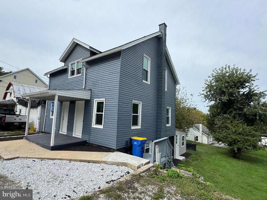 Photo of 565 River Drive, YORK HAVEN, PA 17370 (MLS # PAYK2091234)