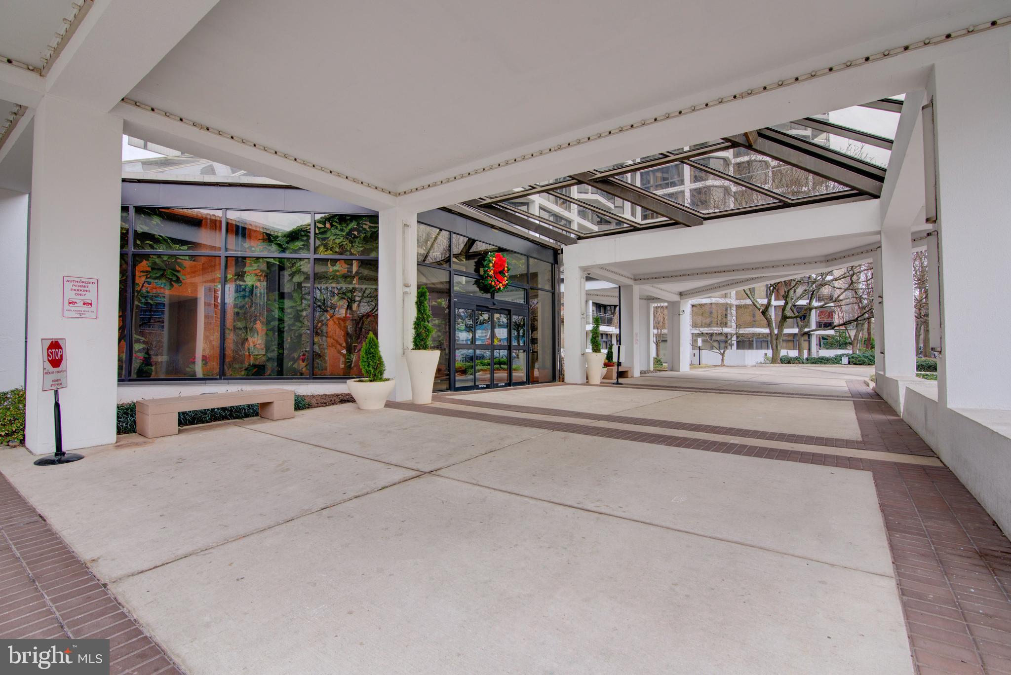 THE ATRIUM - Residential