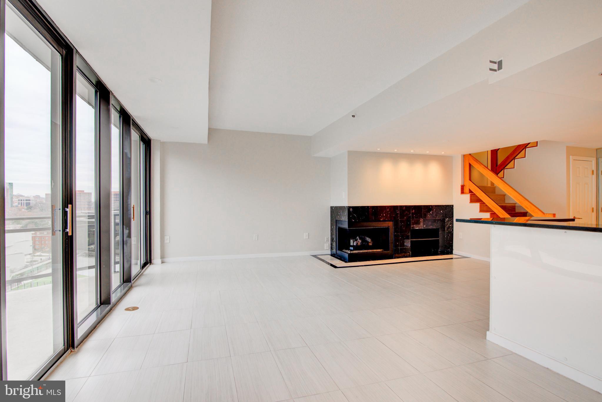 THE ATRIUM - Residential