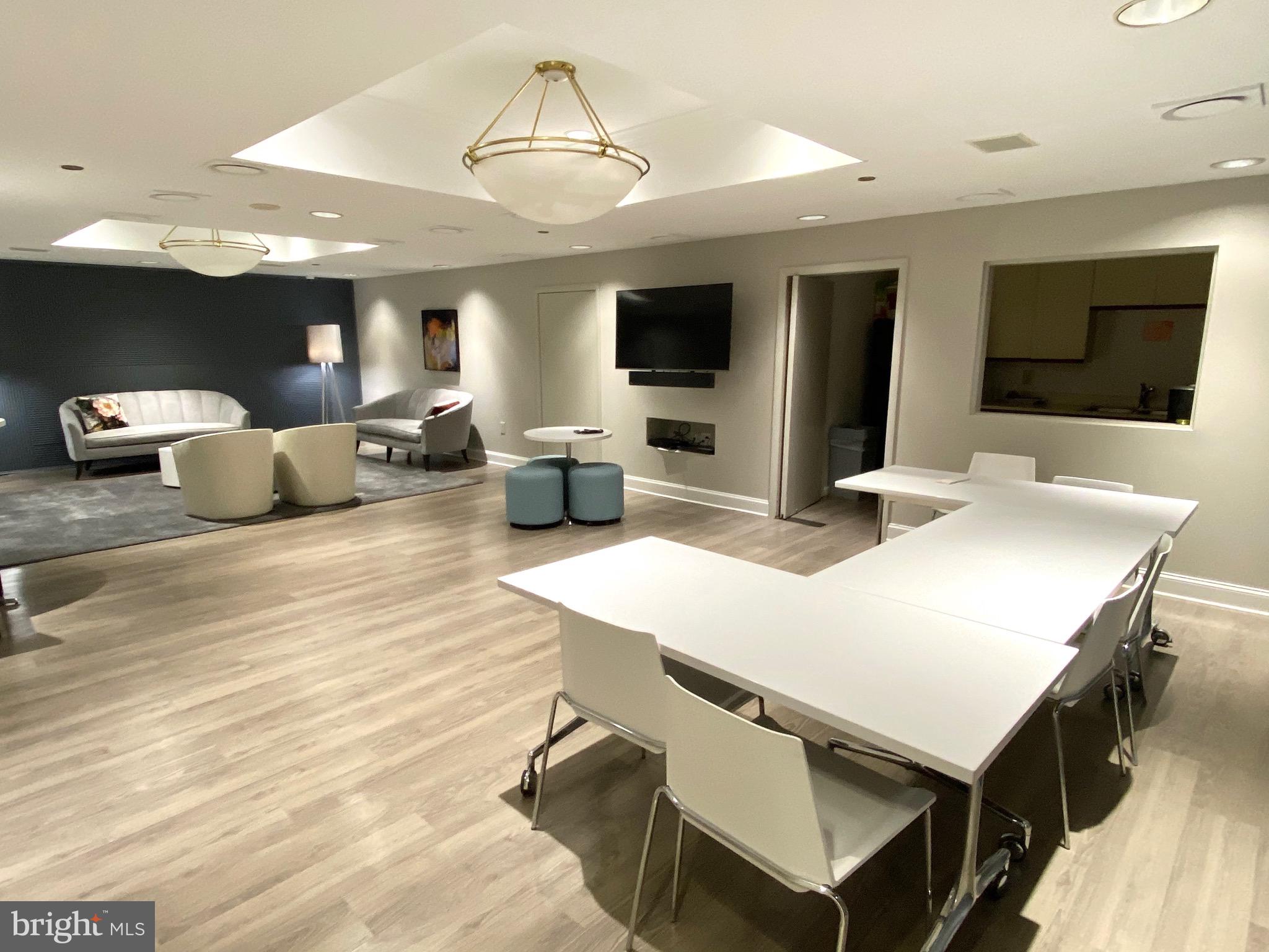 THE ATRIUM - Residential