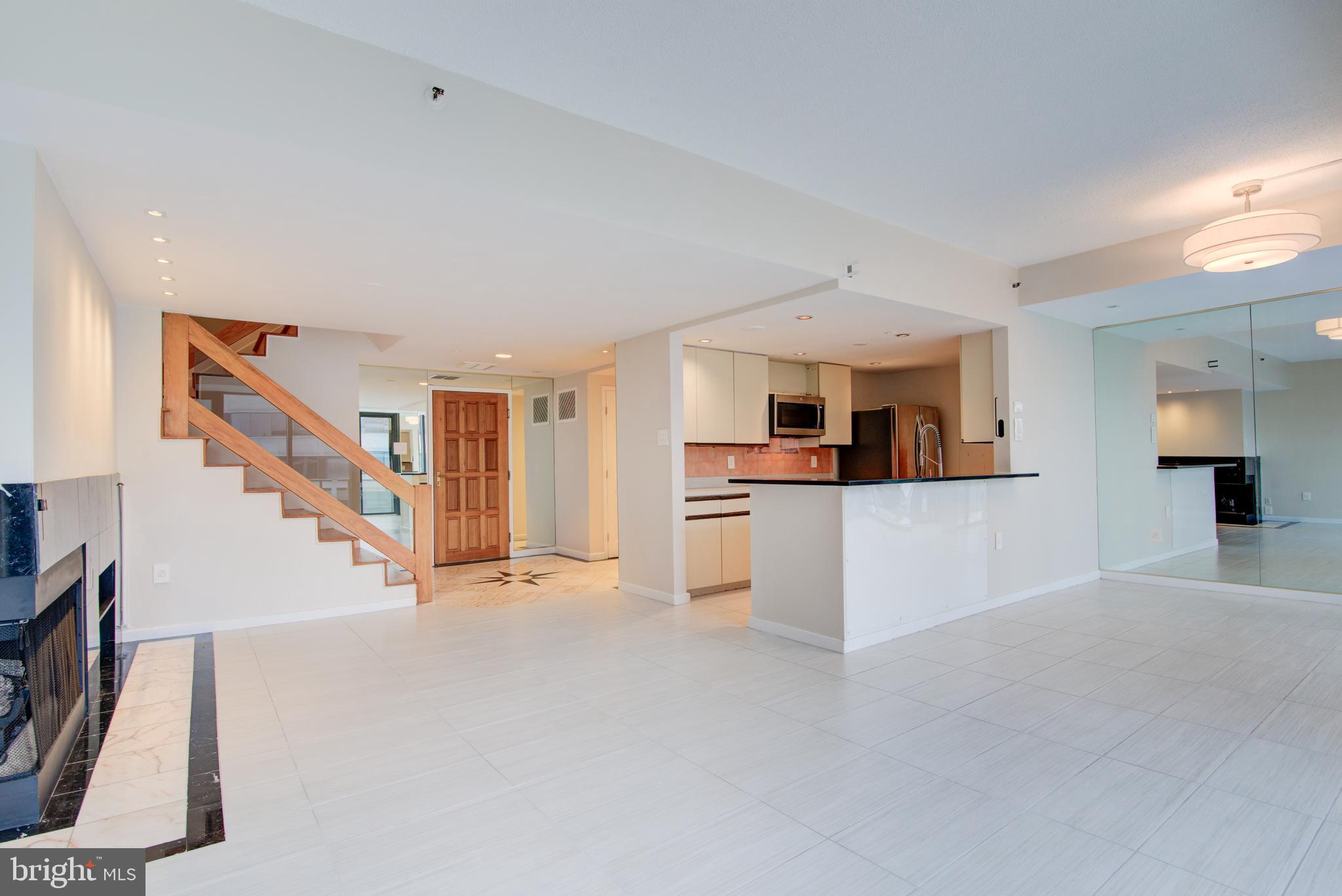 THE ATRIUM - Residential