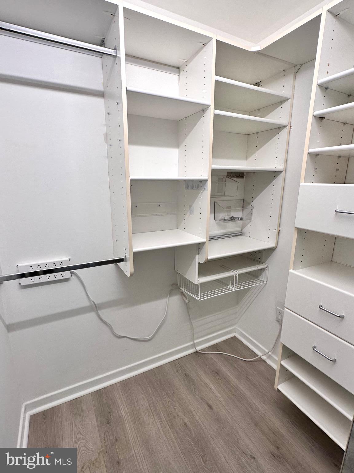 THE ATRIUM - Residential