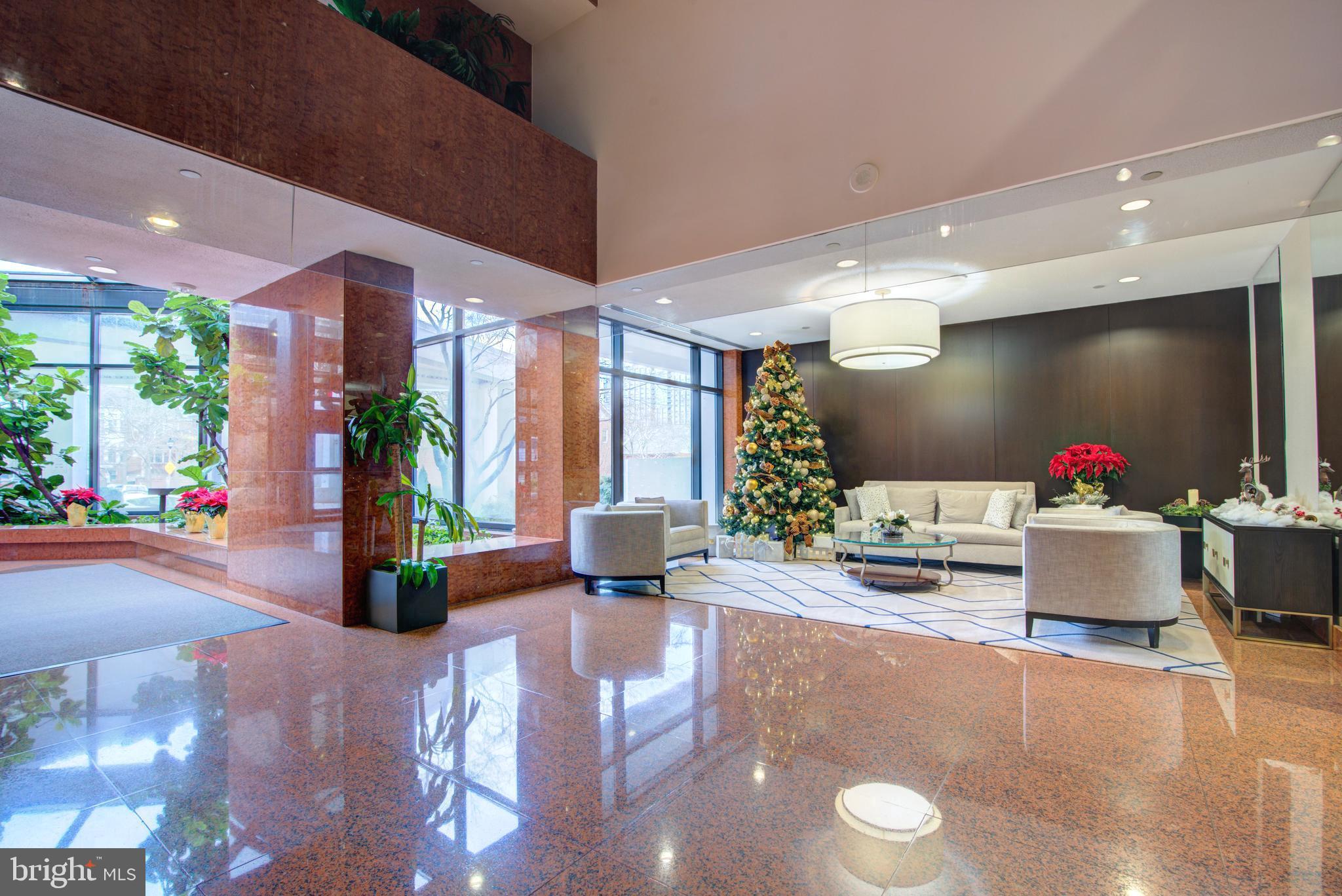 THE ATRIUM - Residential