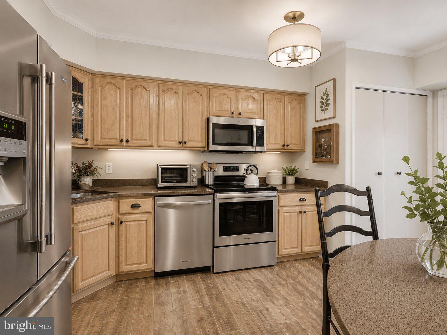 ANNEN WOODS - Residential