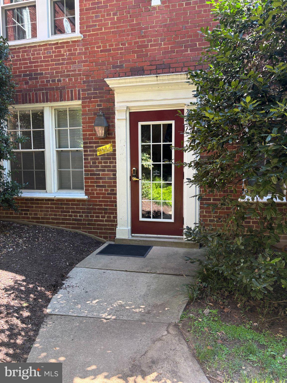 1904 N RHODES STREET 56