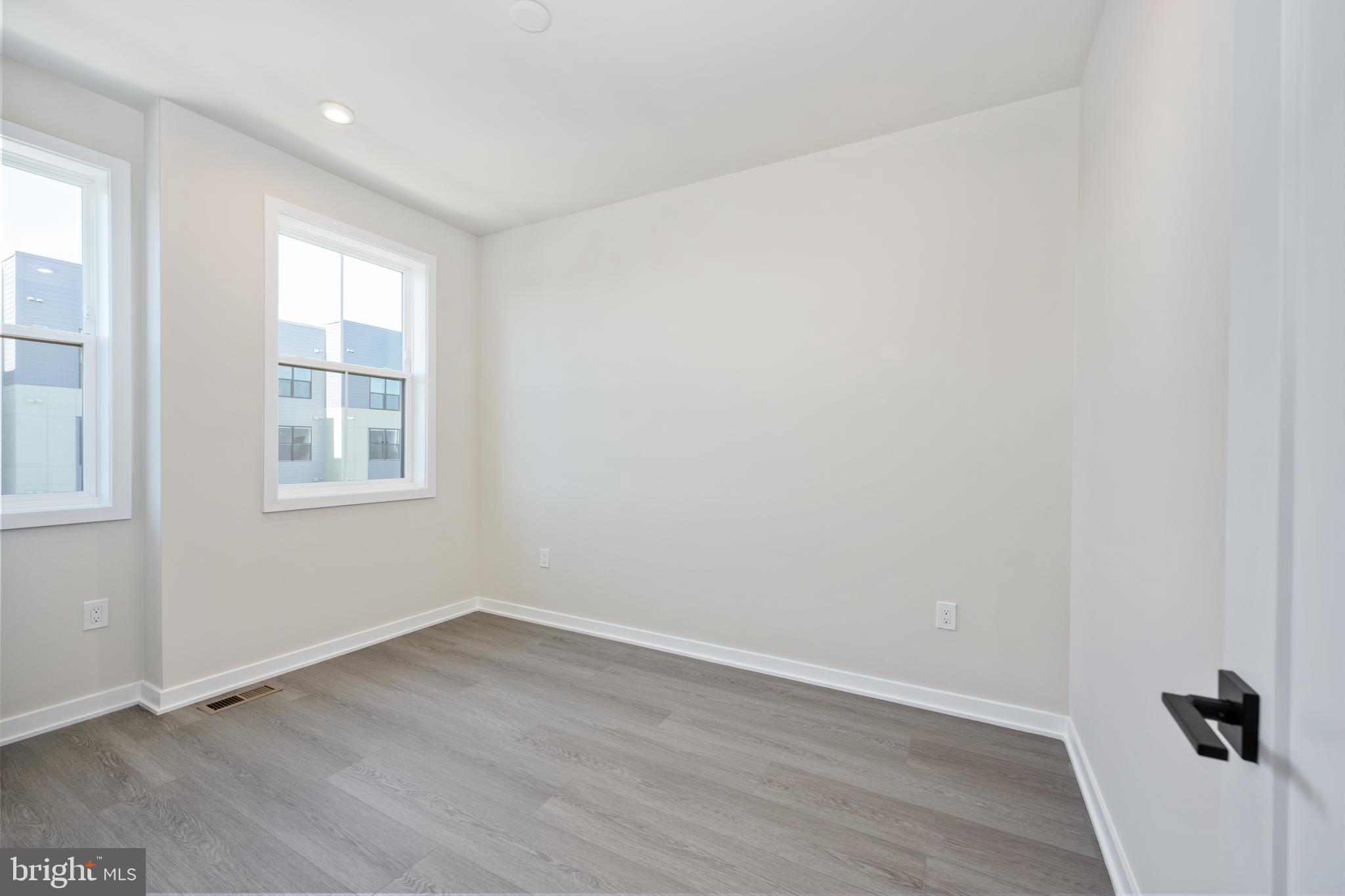 14359 GLEN MANOR DRIVE
