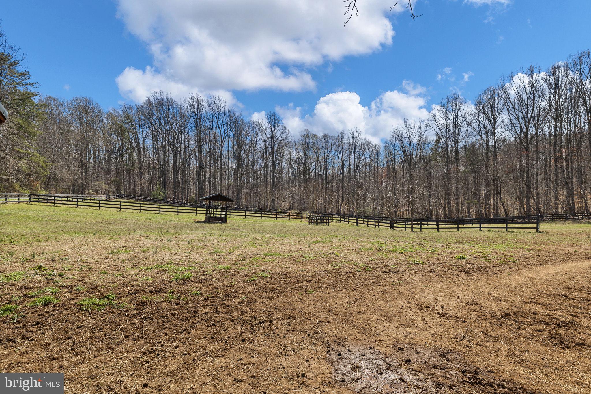 MAJESTIC RIDGE ESTATES - Residential