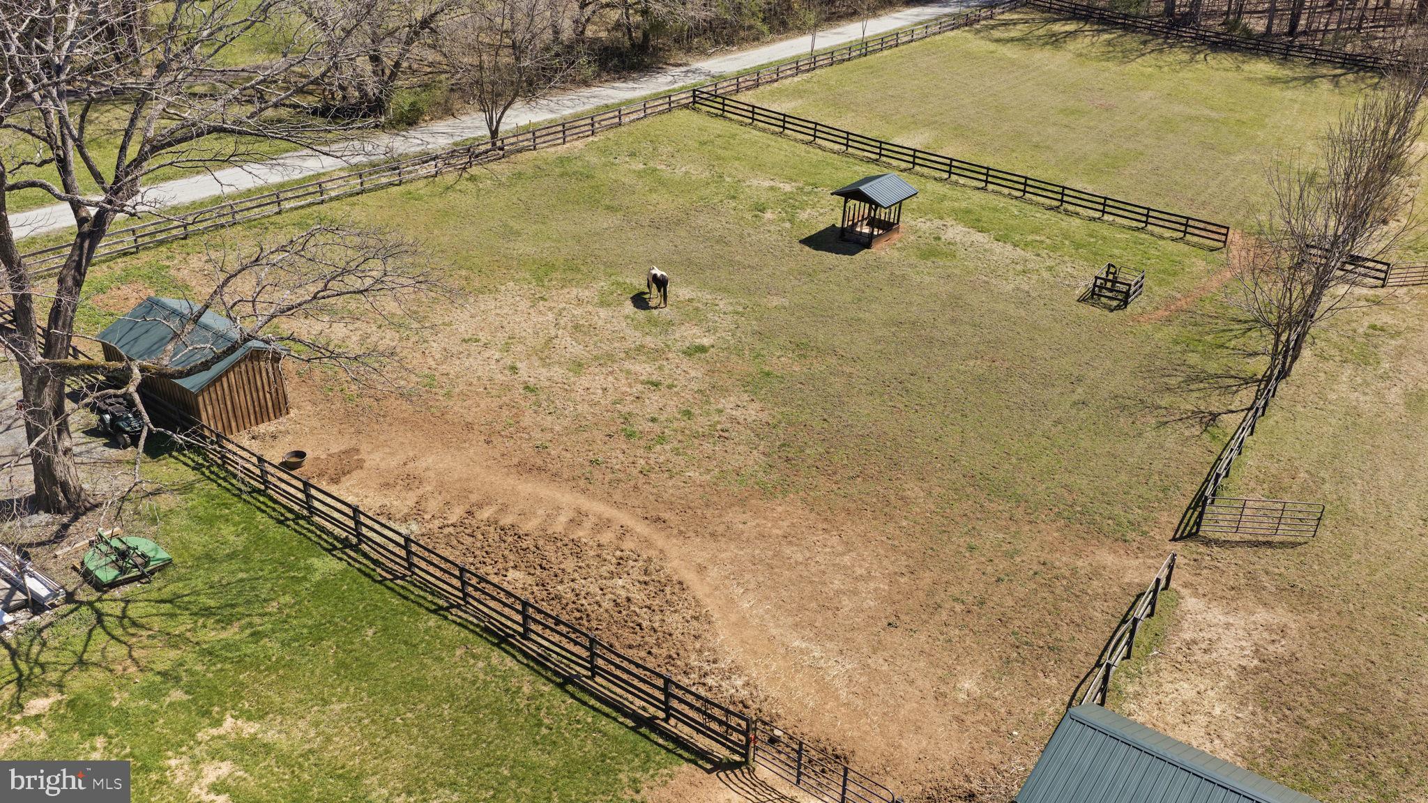 MAJESTIC RIDGE ESTATES - Residential