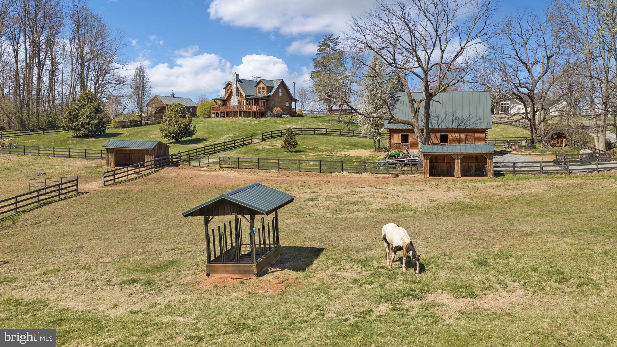 MAJESTIC RIDGE ESTATES - Residential