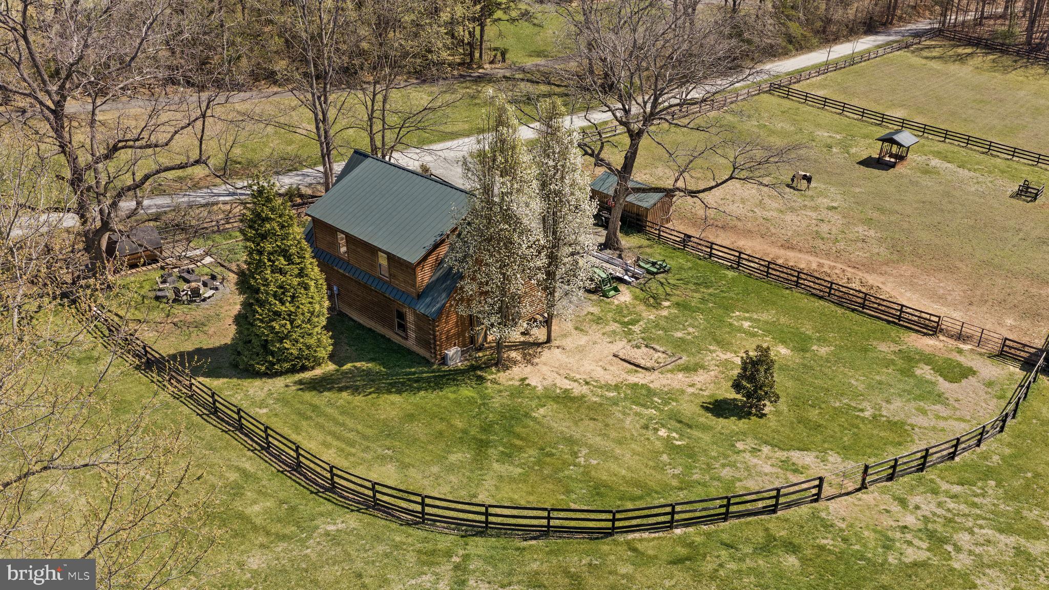 MAJESTIC RIDGE ESTATES - Residential