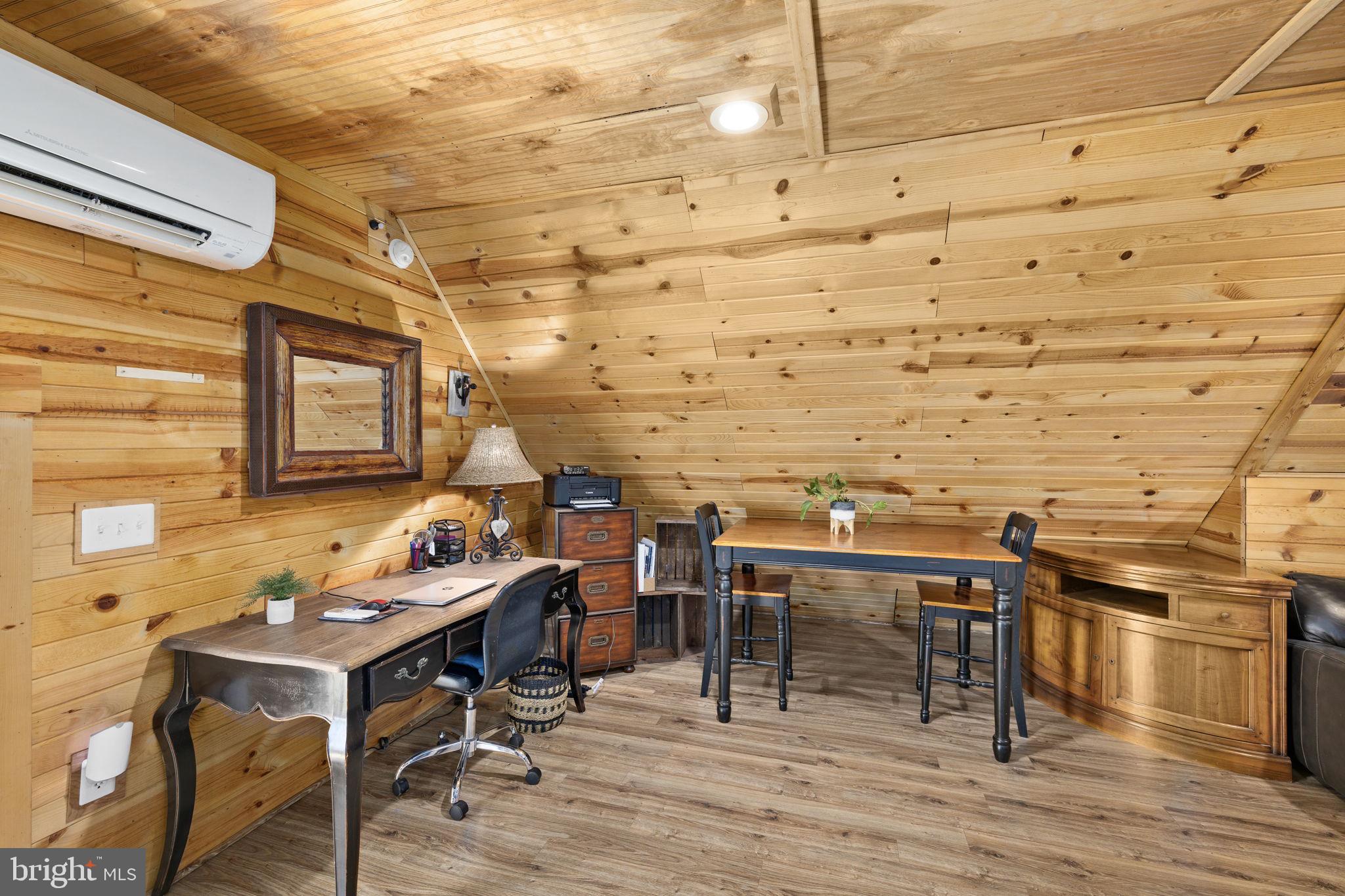 MAJESTIC RIDGE ESTATES - Residential