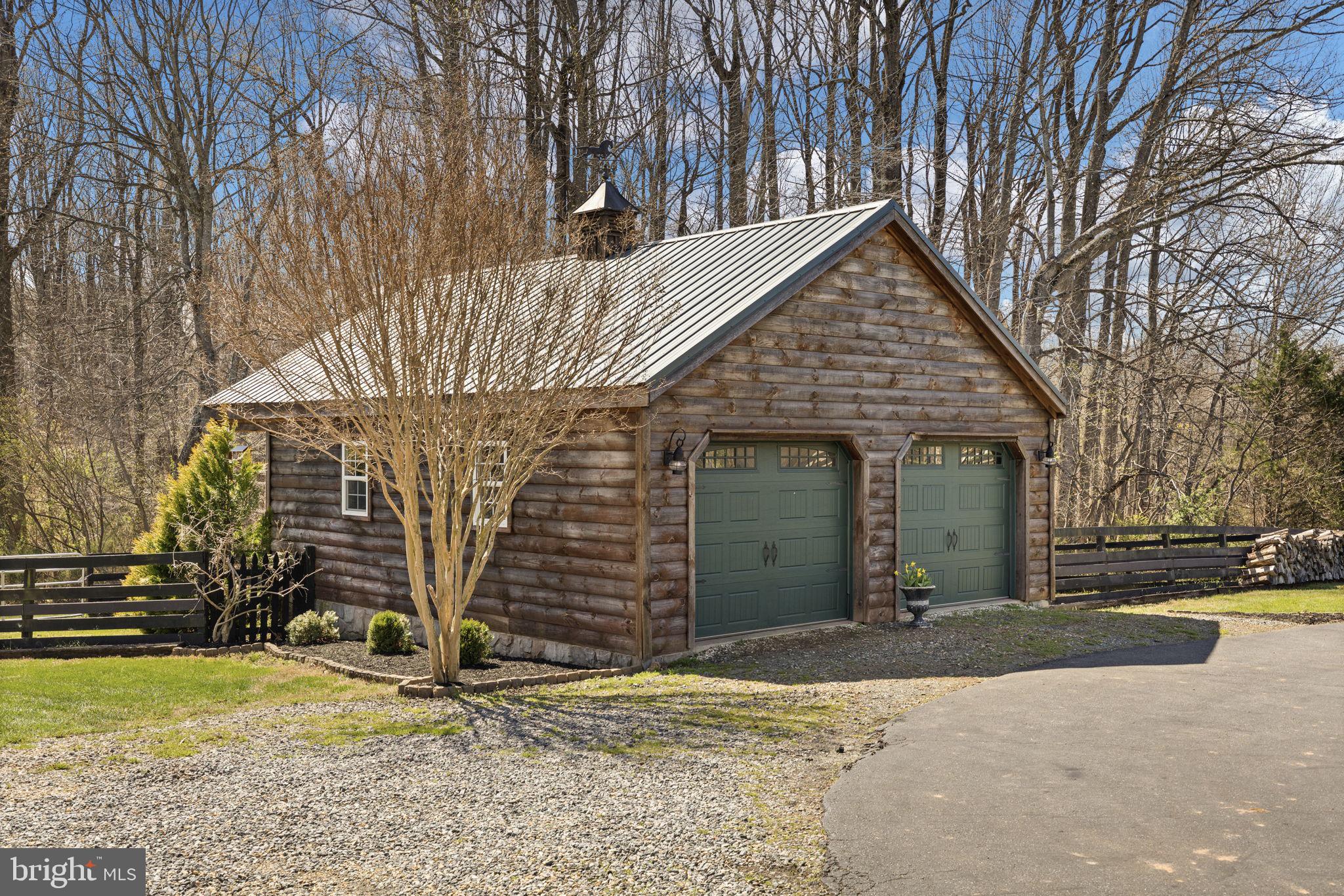 MAJESTIC RIDGE ESTATES - Residential