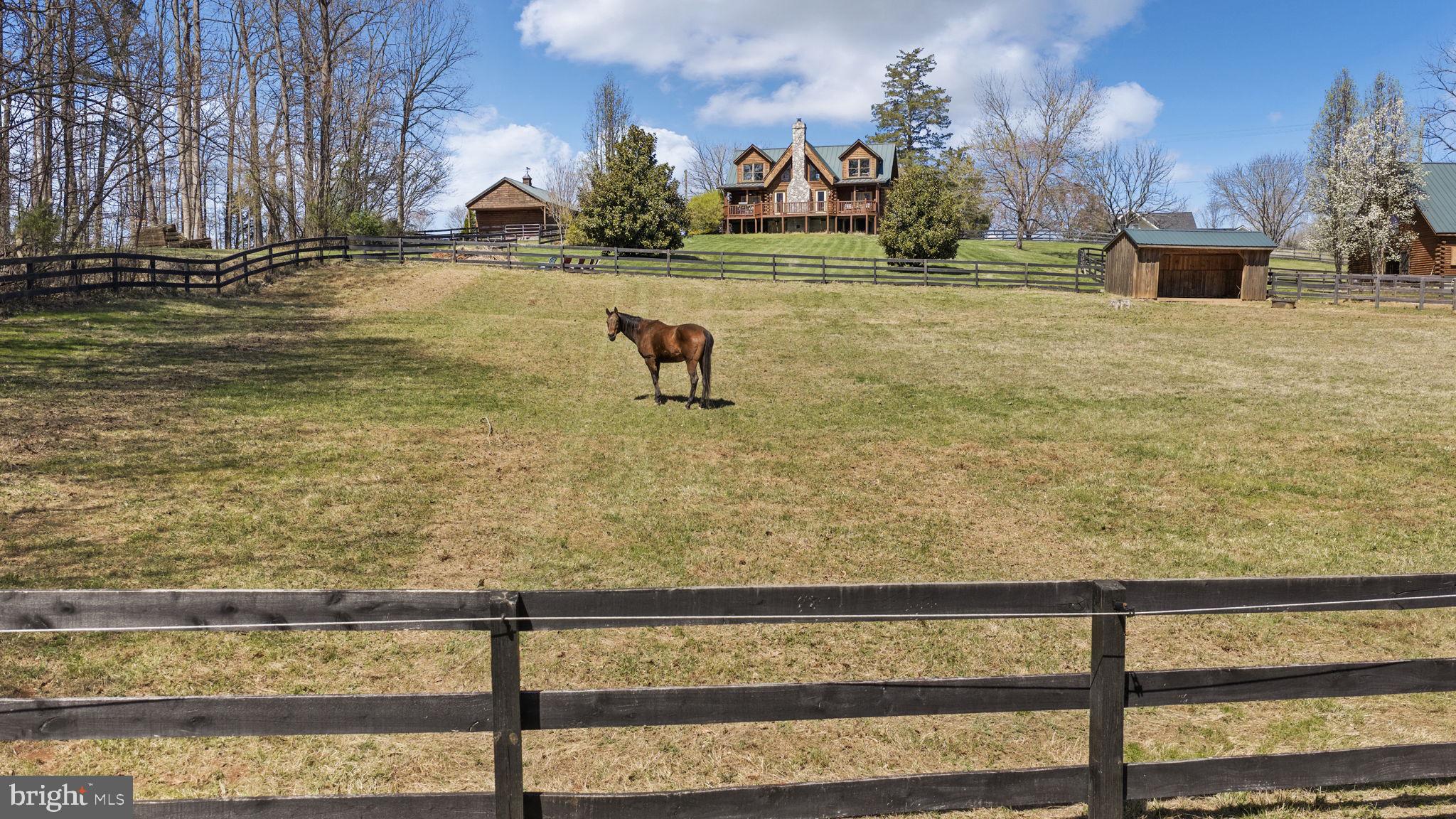 MAJESTIC RIDGE ESTATES - Residential