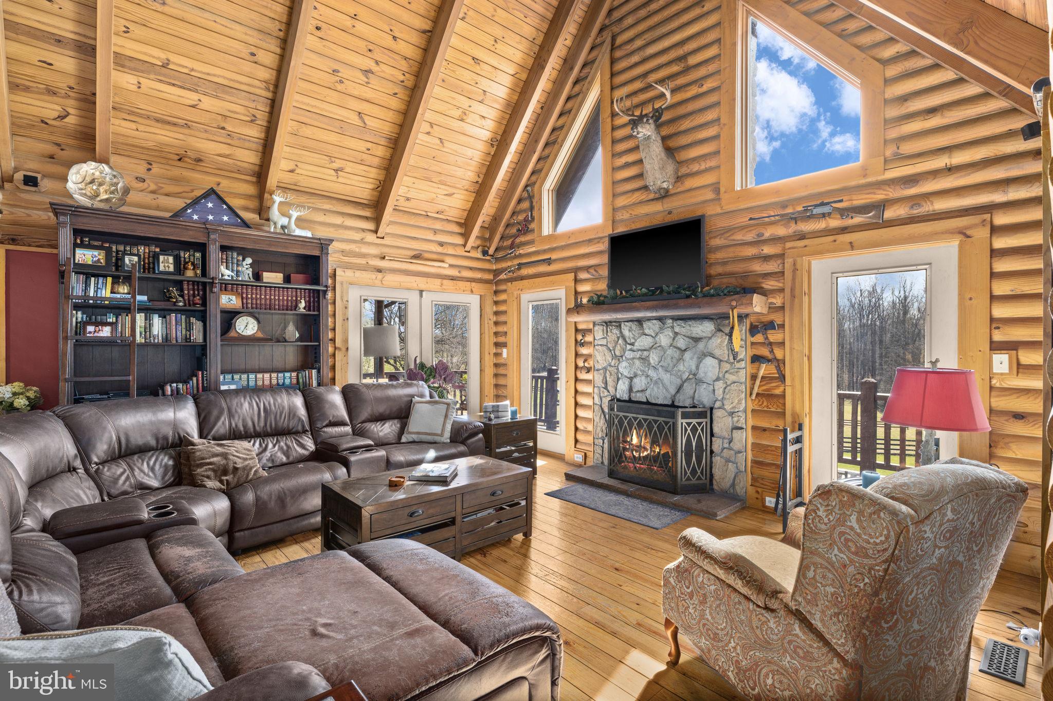 MAJESTIC RIDGE ESTATES - Residential