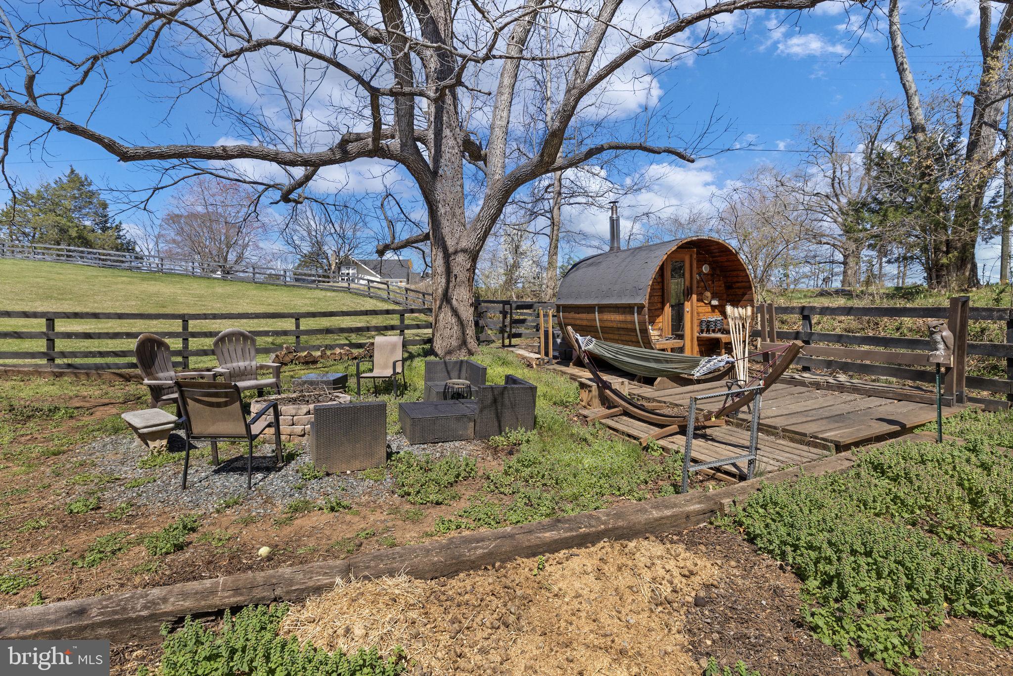 MAJESTIC RIDGE ESTATES - Residential