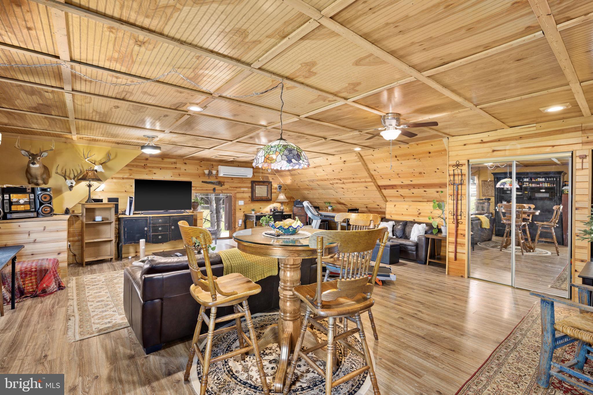 MAJESTIC RIDGE ESTATES - Residential