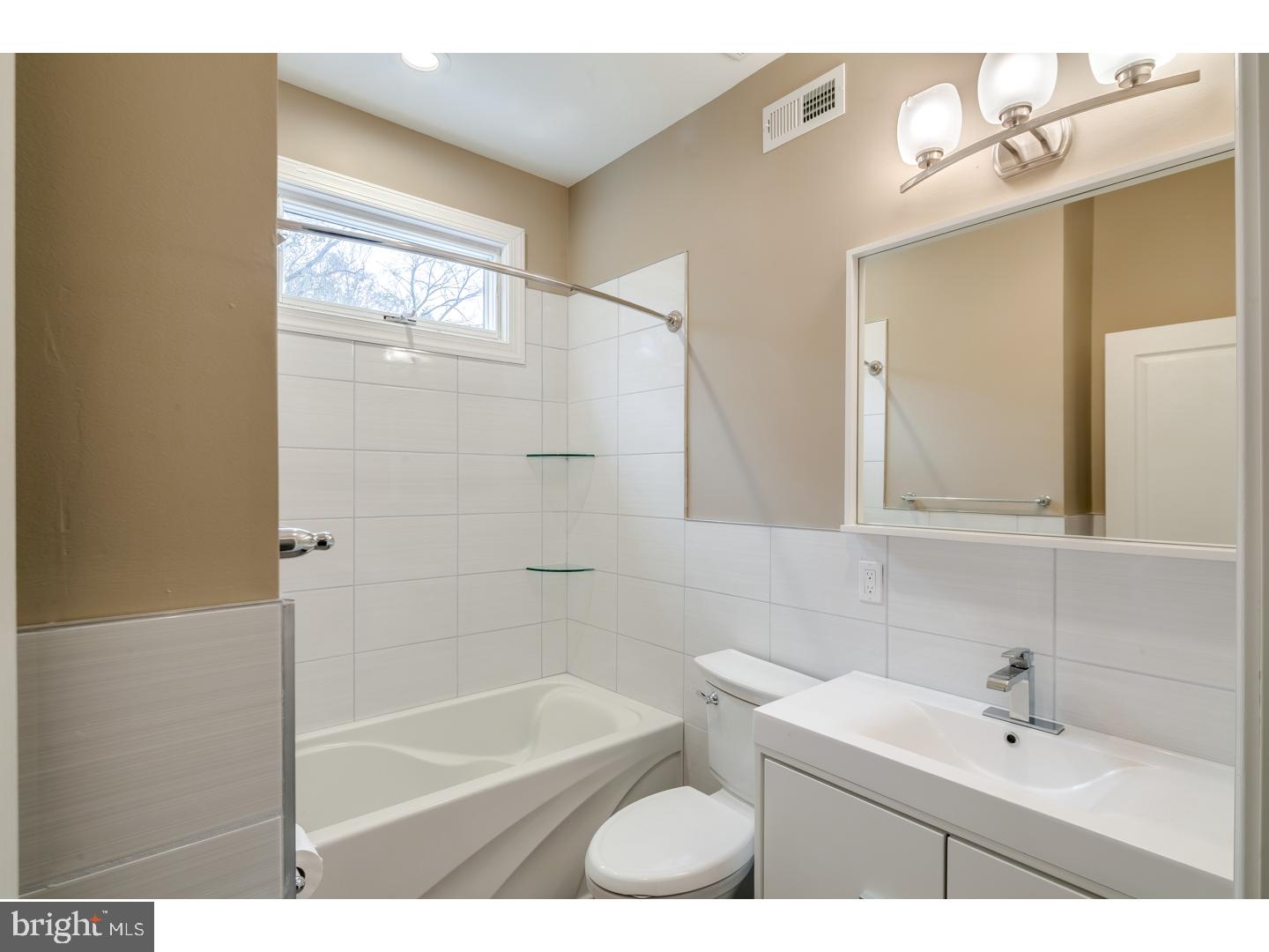 ROXBOROUGH - Residential