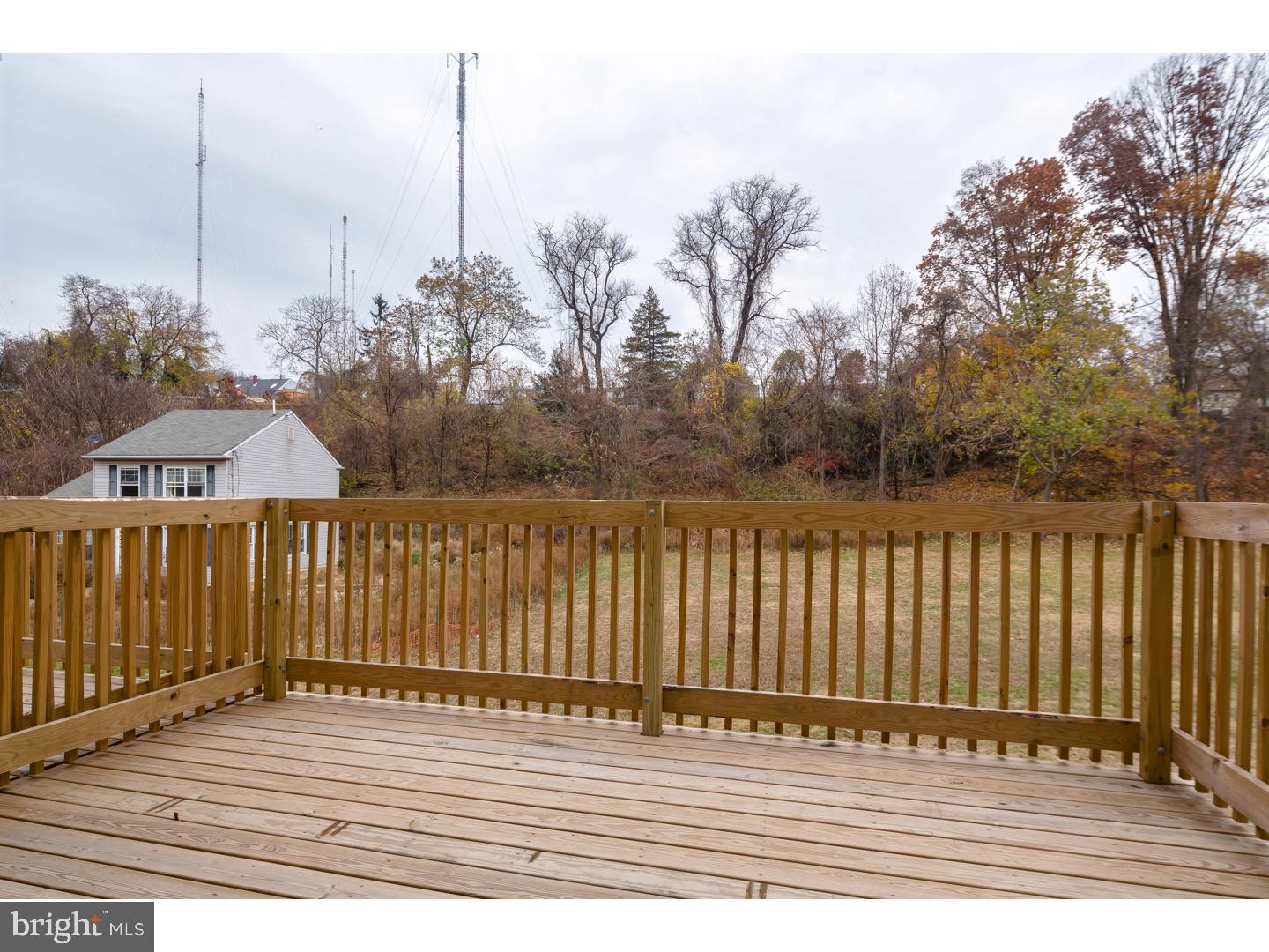 ROXBOROUGH - Residential