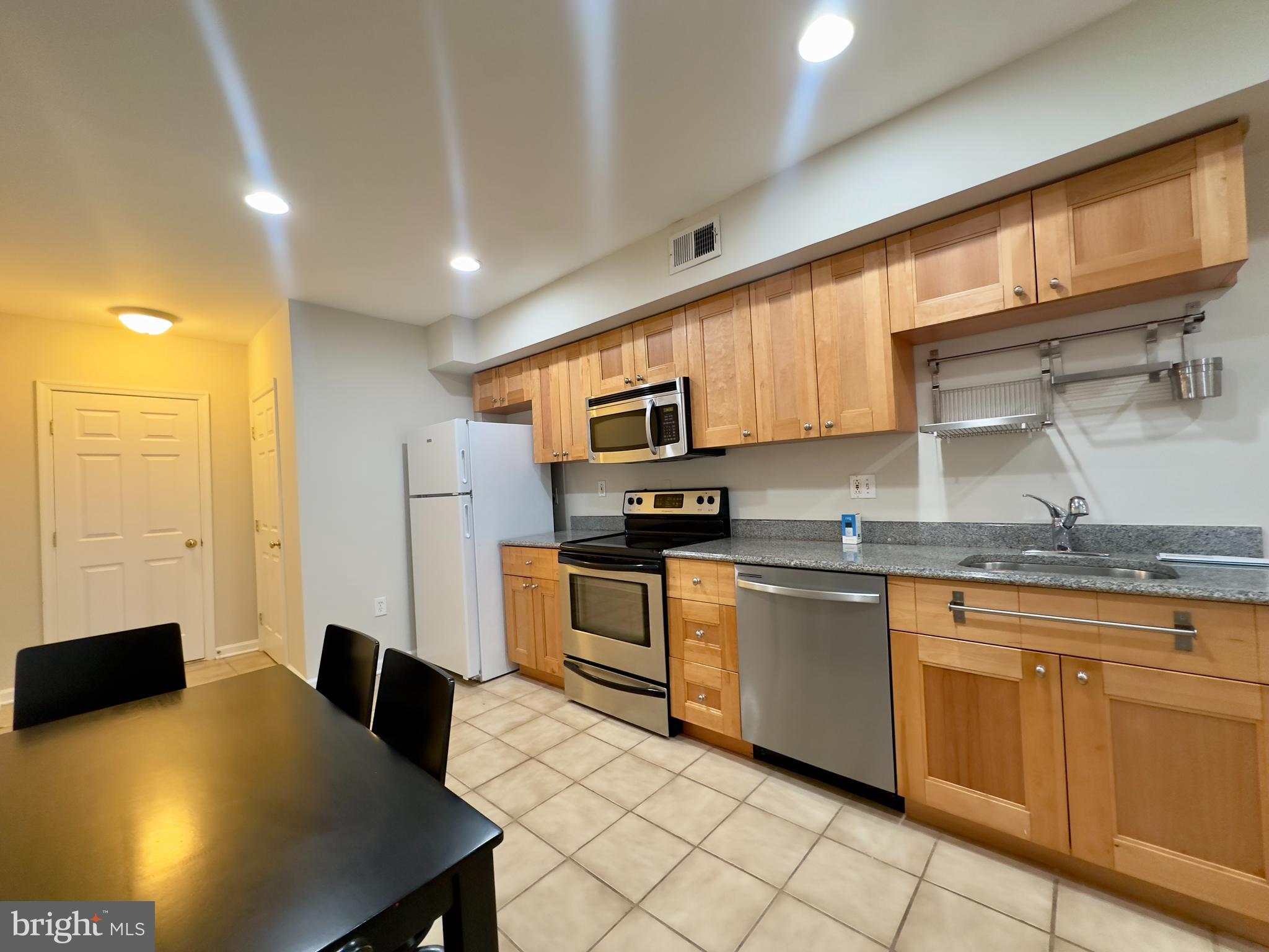 UPPER FELLS POINT - Residential Lease