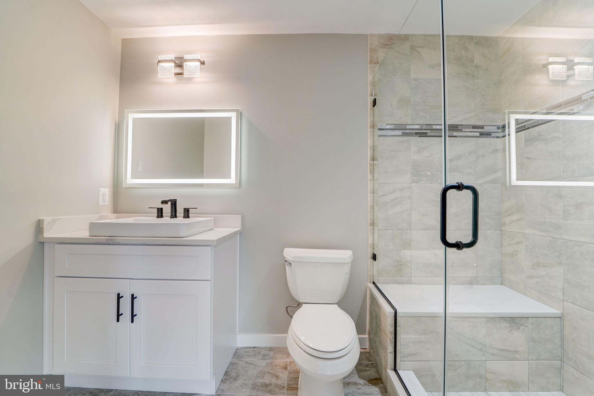 DUMBARTON MEADOWS - Residential