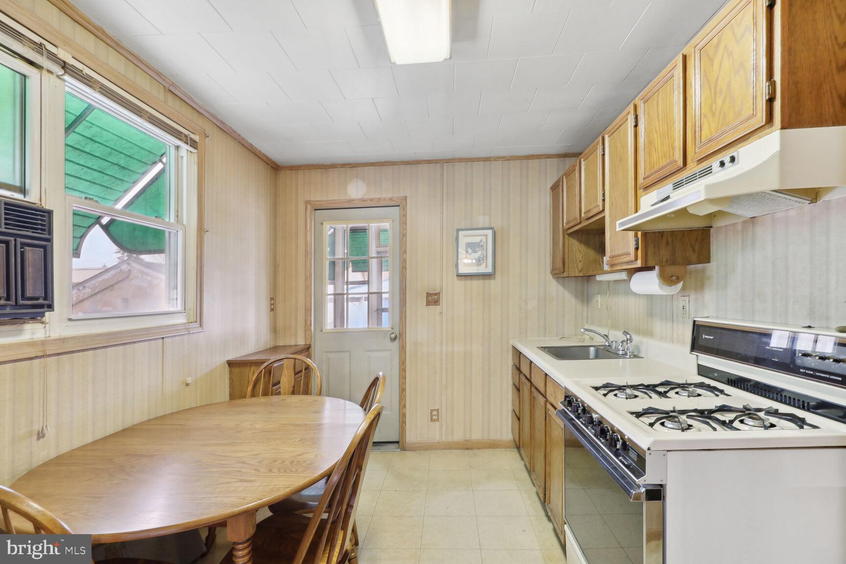 INVERNESS - Residential