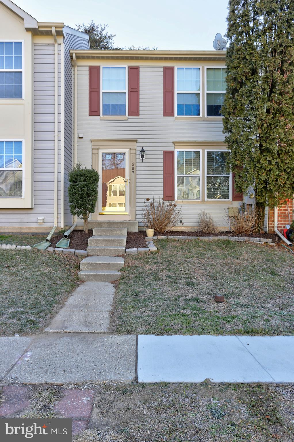 FOX CHASE - Residential