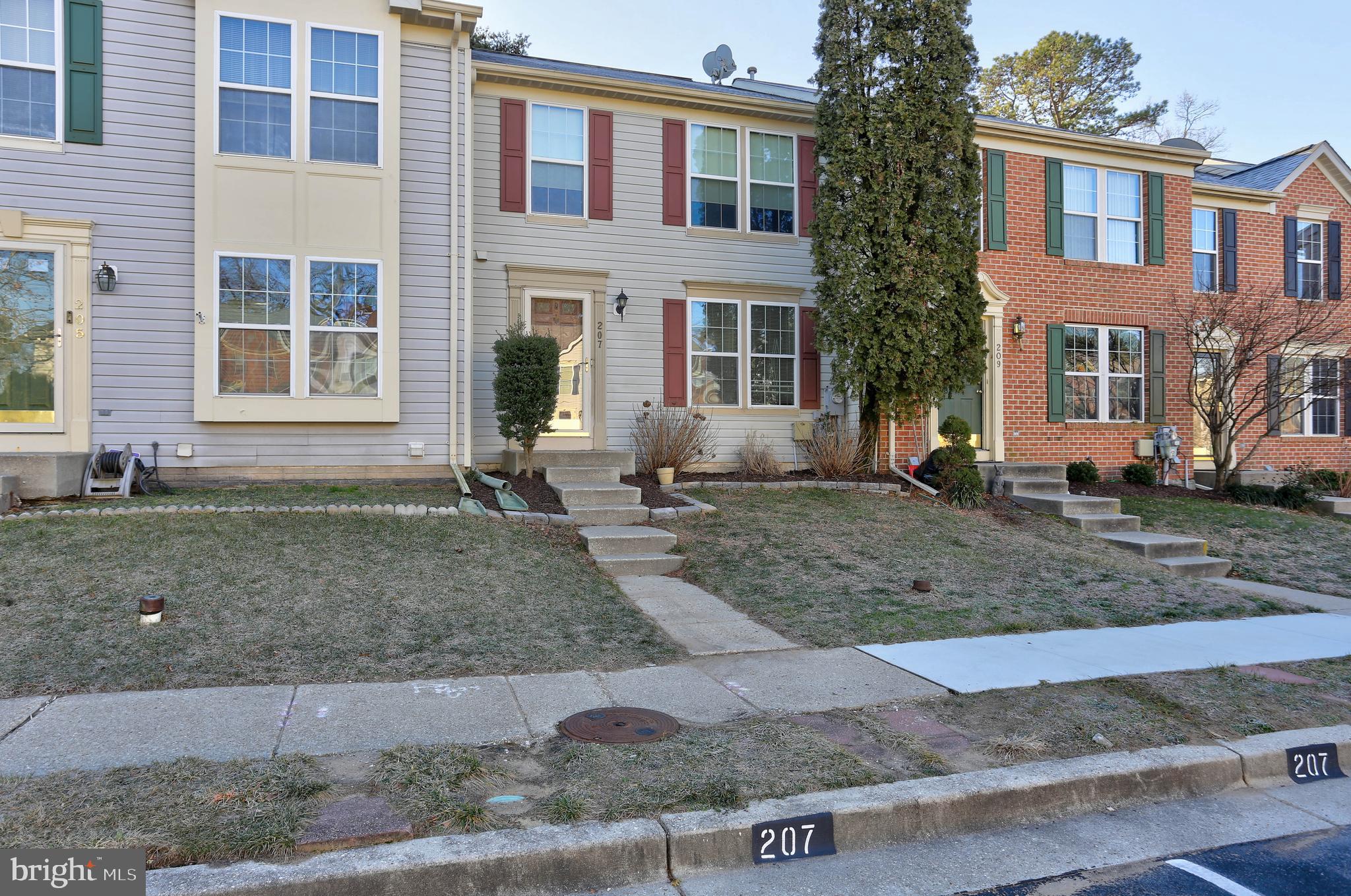 FOX CHASE - Residential