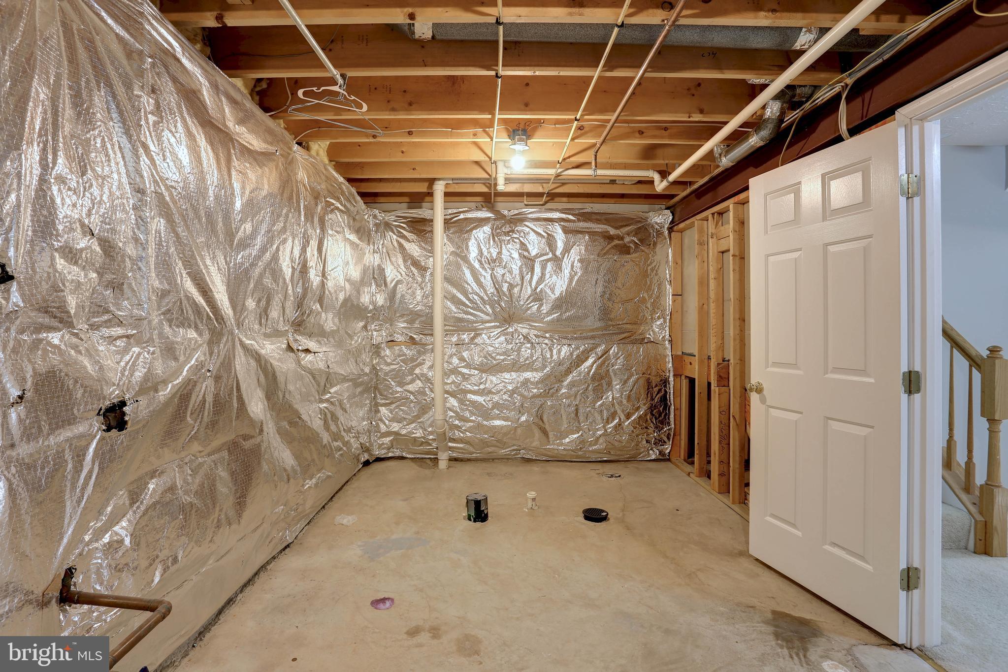 FOX CHASE - Residential