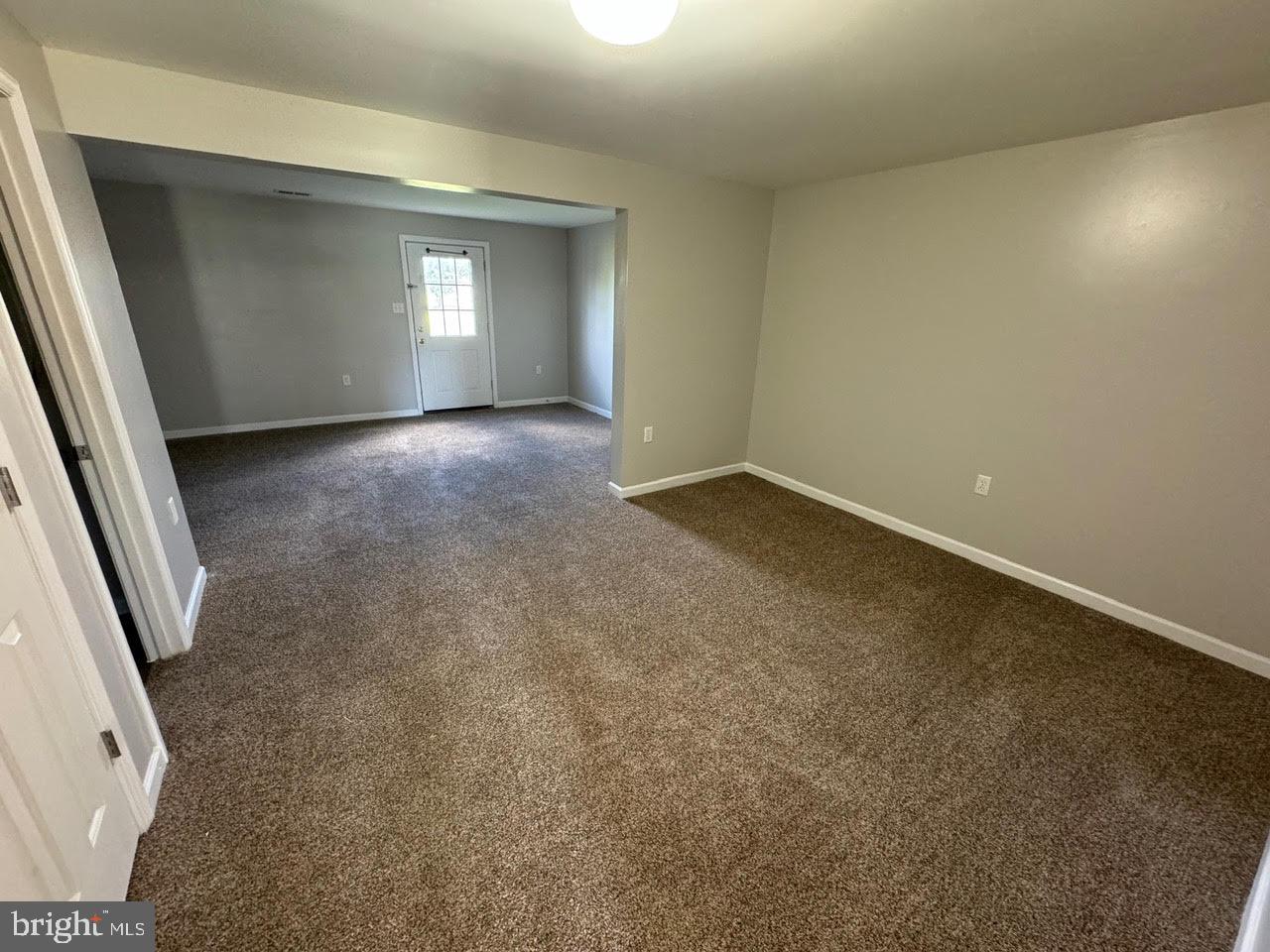 MANOR PARK - Residential Lease