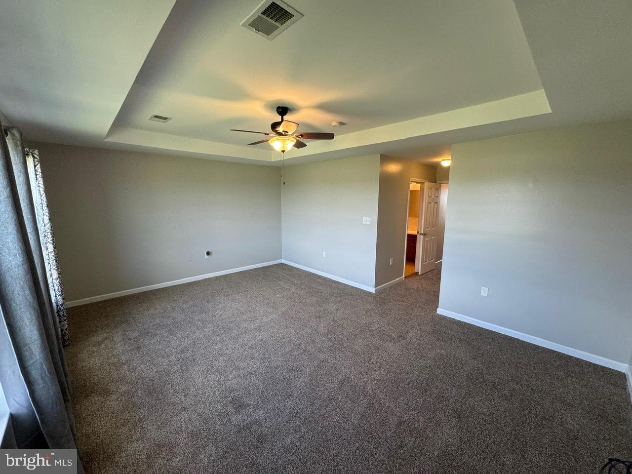 MANOR PARK - Residential Lease