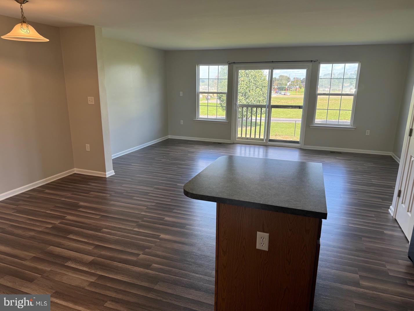 MANOR PARK - Residential Lease