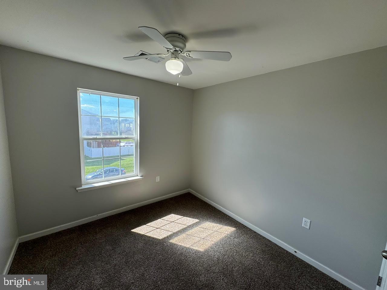 MANOR PARK - Residential Lease