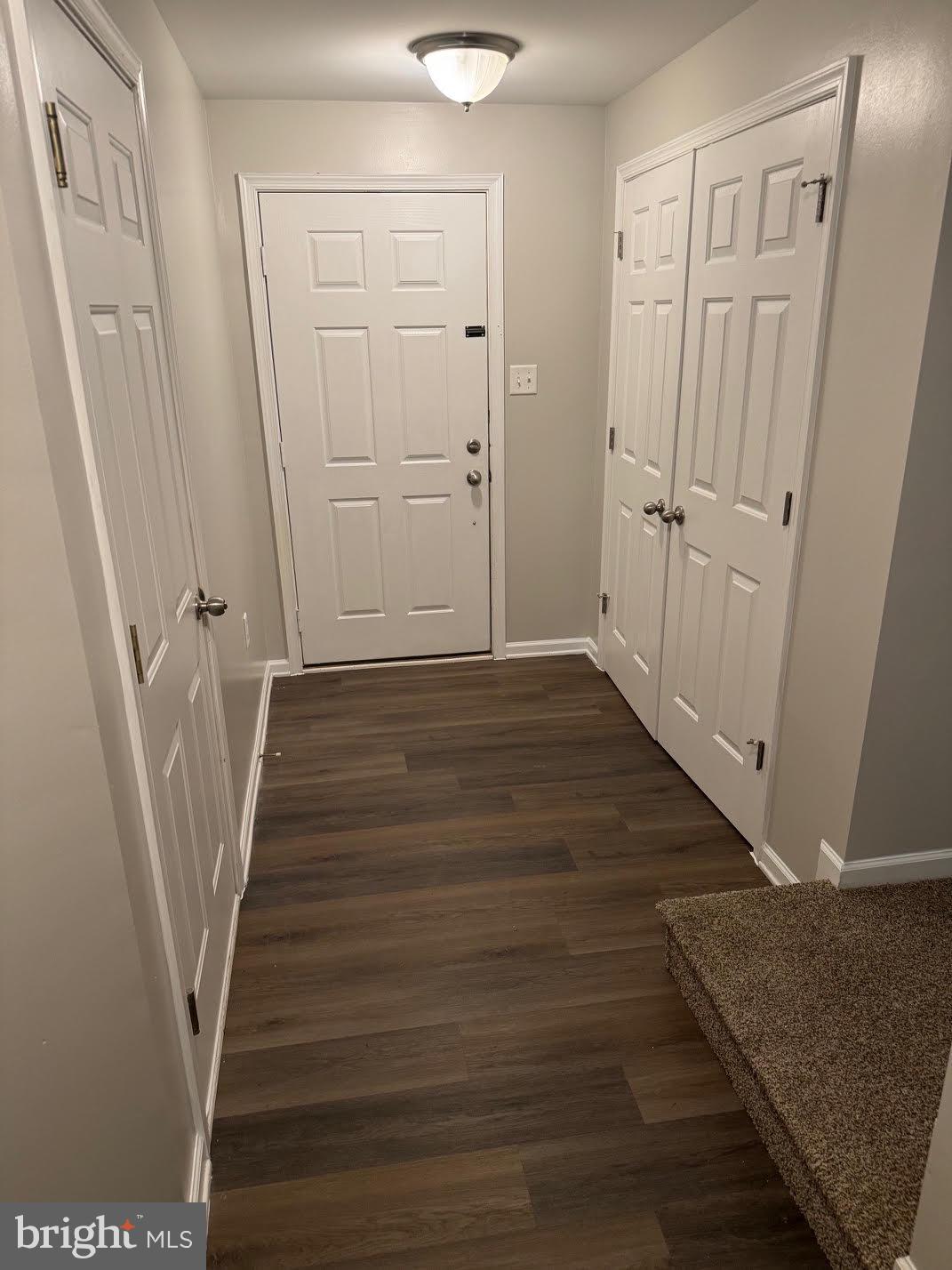 MANOR PARK - Residential Lease