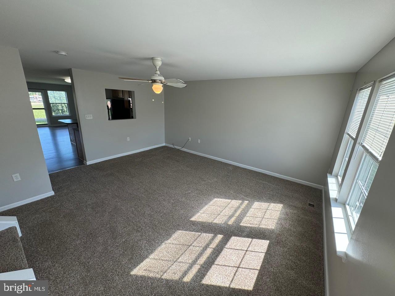 MANOR PARK - Residential Lease