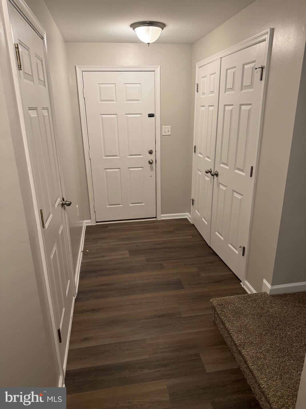 MANOR PARK - Residential Lease